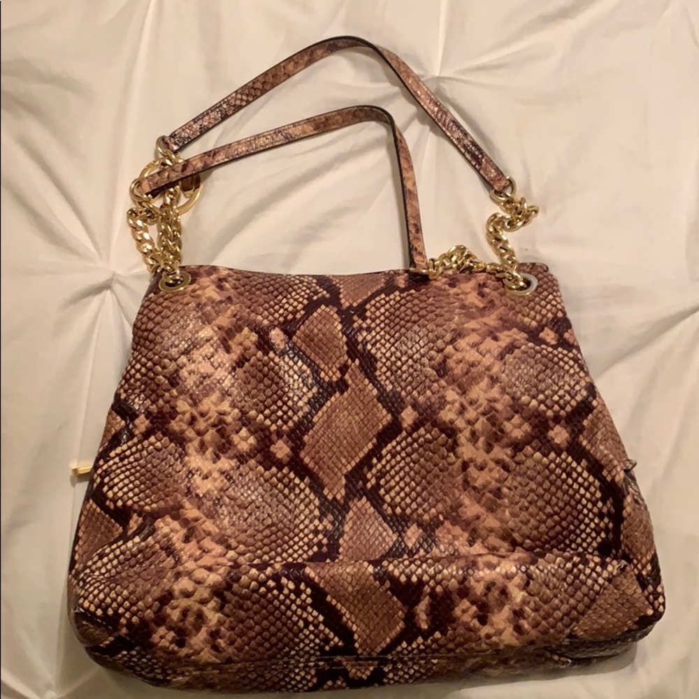 Michael kors handbag
